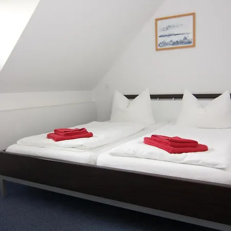 Doppelhaushaelfte, Kuehlungsborn, Cleaning Included Ostseebad Kühlungsborn